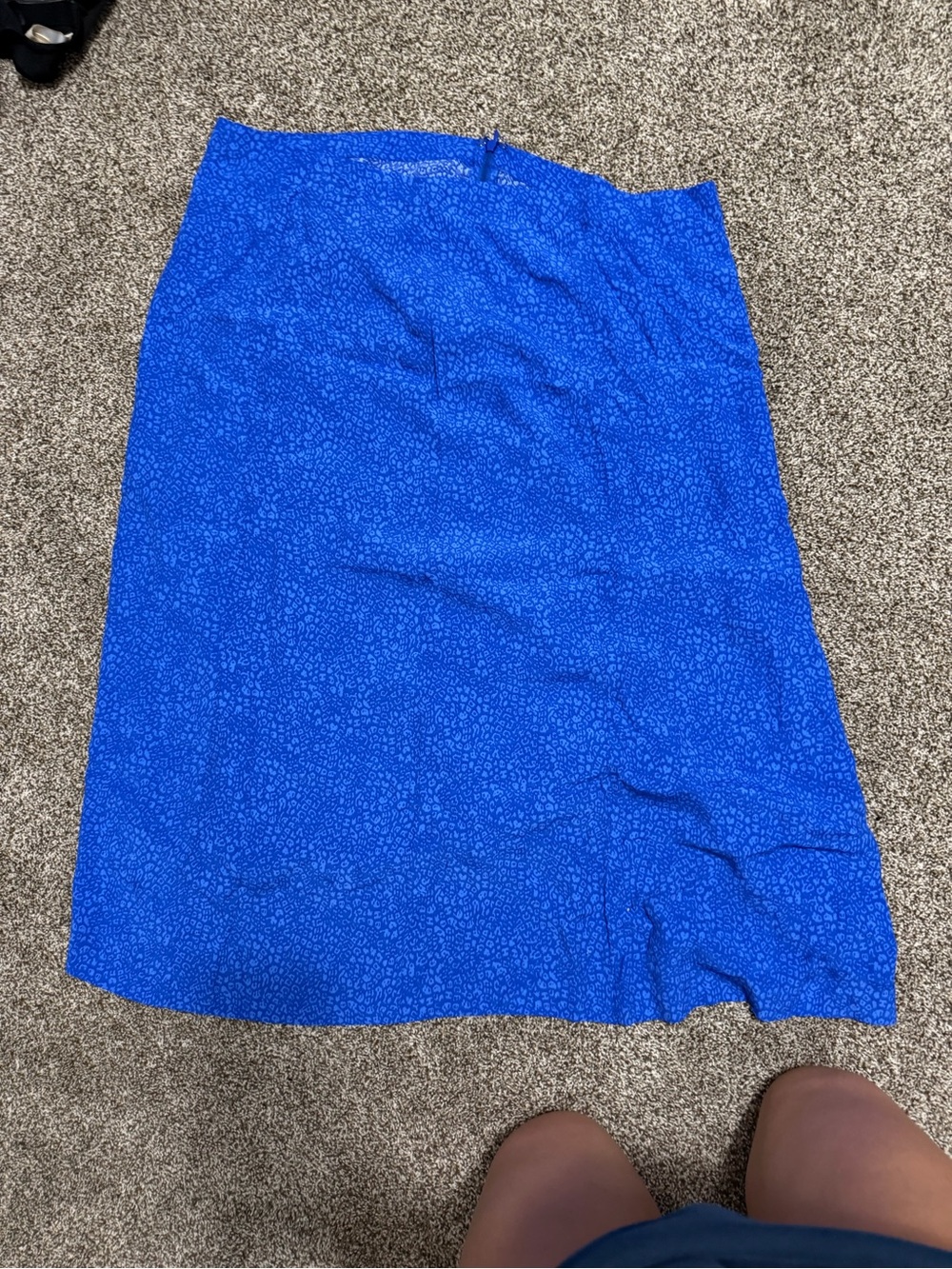 On 34th Blue Leopard Slit Skirt Size XL